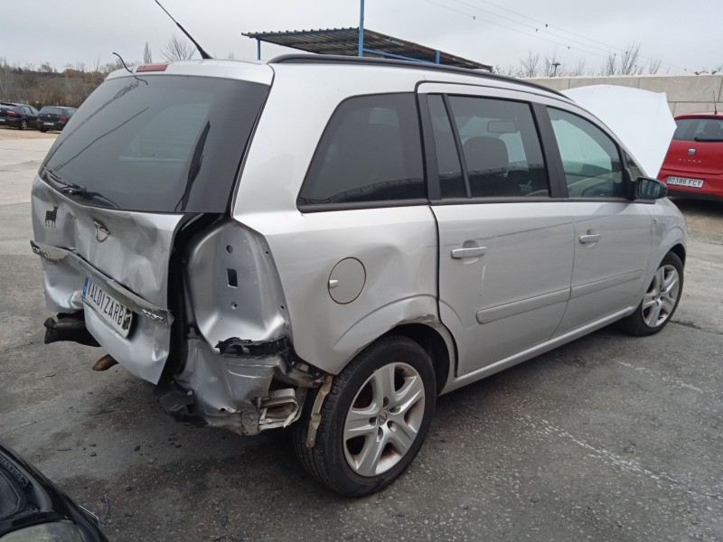 opel zafira / zafira family b (a05) del año 2011