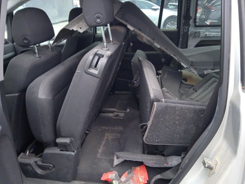 opel zafira / zafira family b (a05) del año 2011