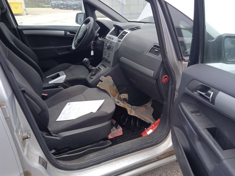 opel zafira / zafira family b (a05) del año 2011