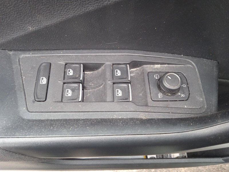 volkswagen t-roc (a11, d11) del año 2019