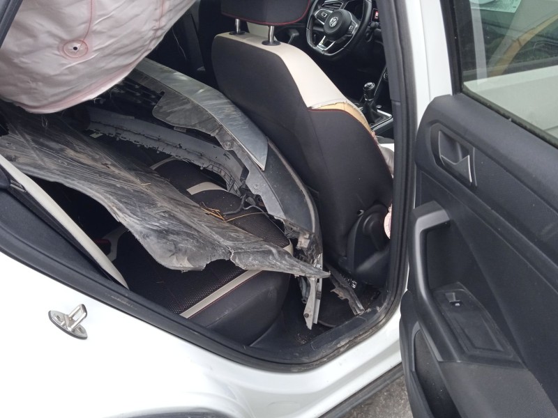 volkswagen t-roc (a11, d11) del año 2019