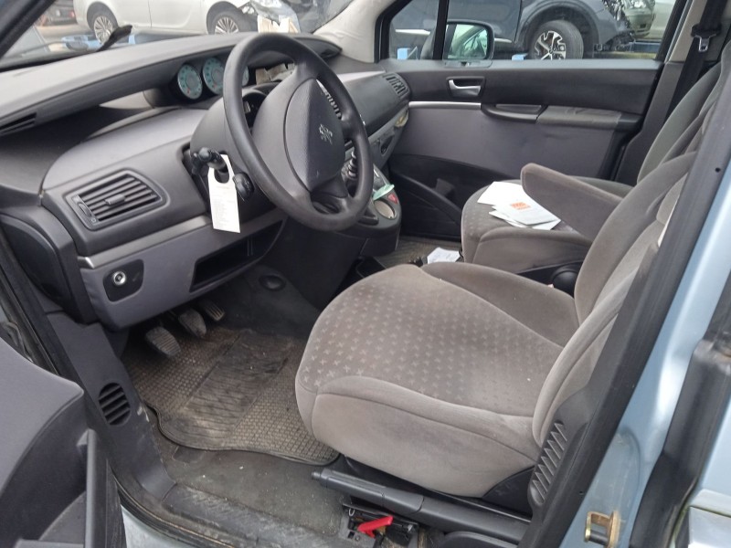 peugeot 807 (eb_) del año 2003