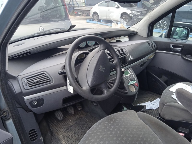 peugeot 807 (eb_) del año 2003