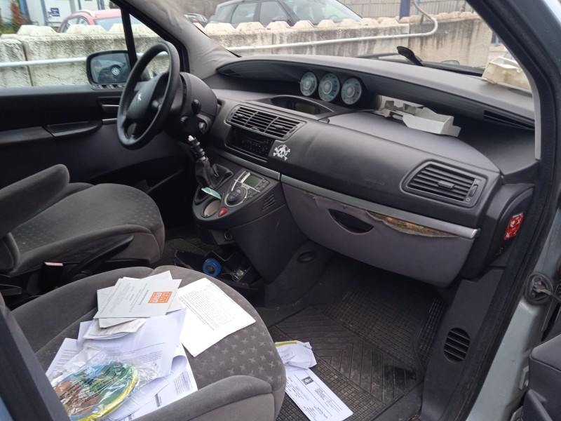 peugeot 807 (eb_) del año 2003