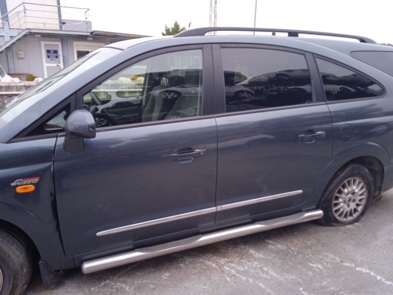 ssangyong rodius i del año 2007