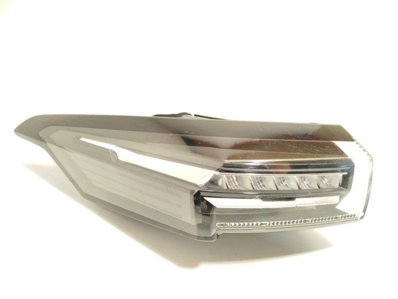 Recambio de piloto trasero izquierdo para peugeot 308 puretech 130 active pack referencia OEM IAM 9835299480  