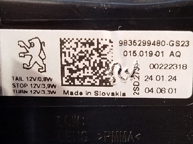 Recambio de piloto trasero izquierdo para peugeot 308 puretech 130 active pack referencia OEM IAM 9835299480  