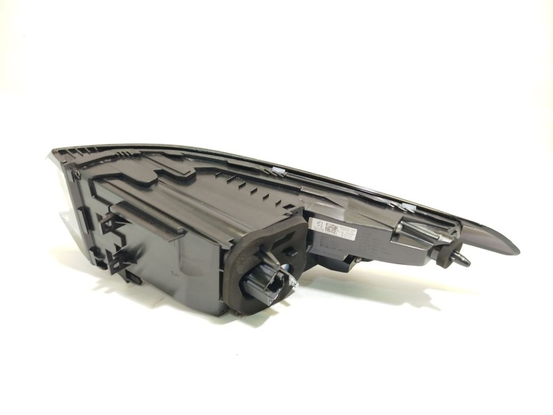 Recambio de piloto trasero izquierdo para peugeot 308 puretech 130 active pack referencia OEM IAM 9835299480  