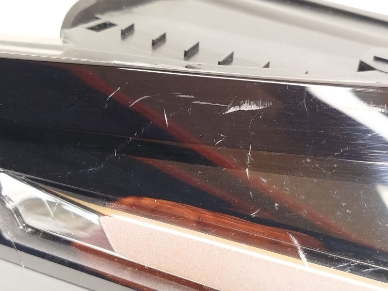 Recambio de piloto trasero izquierdo para peugeot 308 puretech 130 active pack referencia OEM IAM 9835299480  