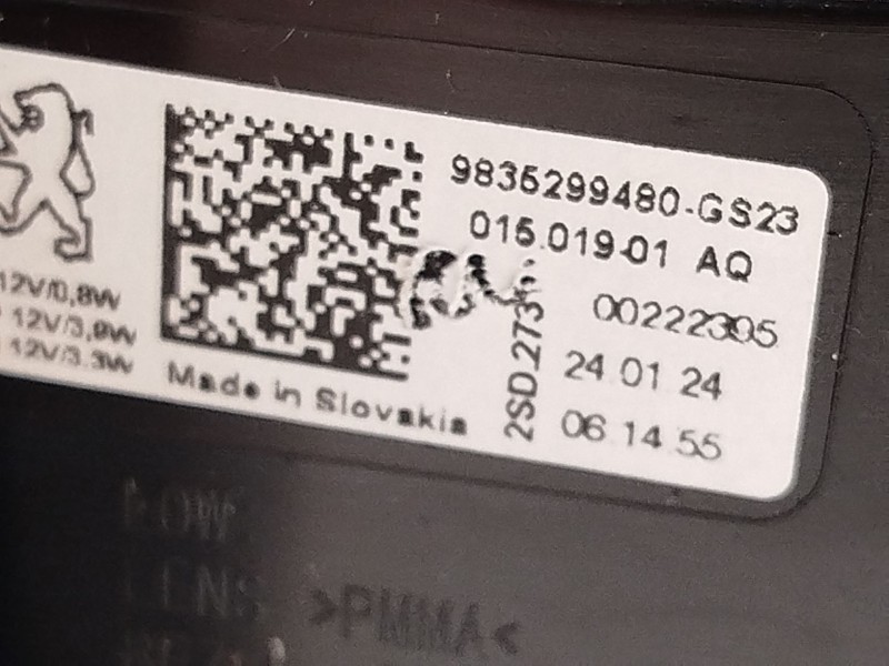 Recambio de piloto trasero izquierdo para peugeot 308 puretech 130 active pack referencia OEM IAM 9835299480  