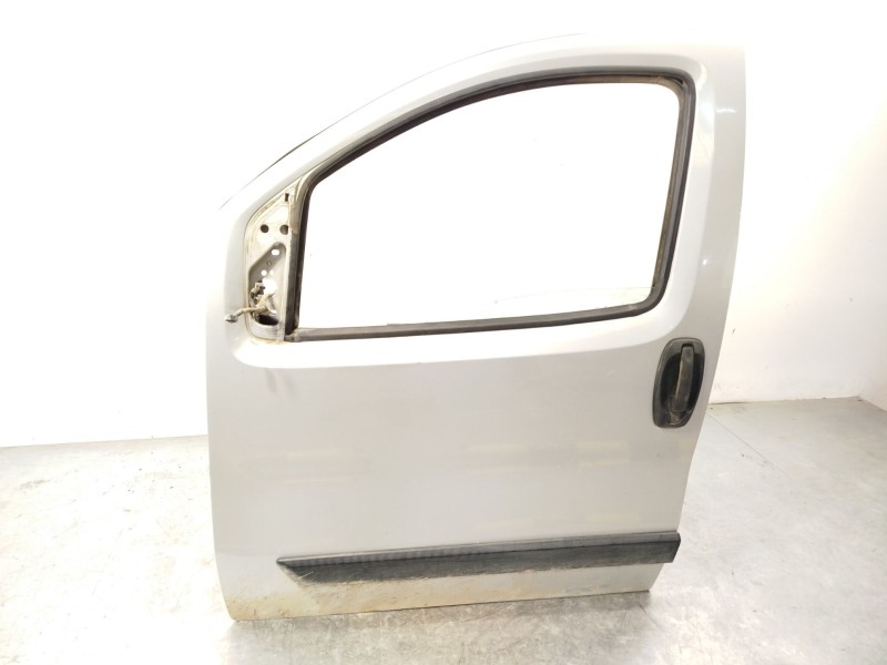 Recambio de puerta delantera izquierda para citroën nemo monospace 1.4 hdi referencia OEM IAM 1637832480  