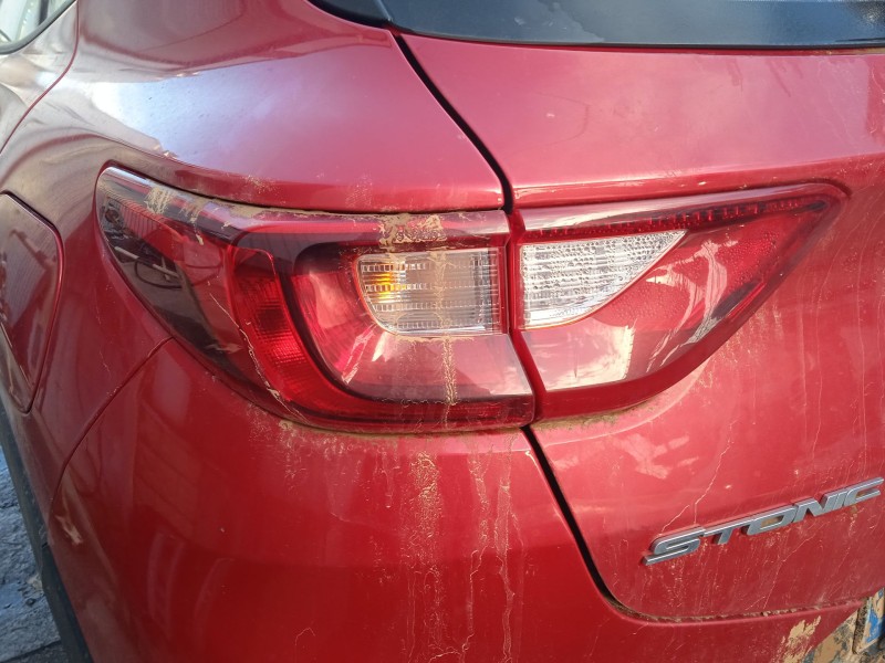 kia stonic (yb) del año 2018