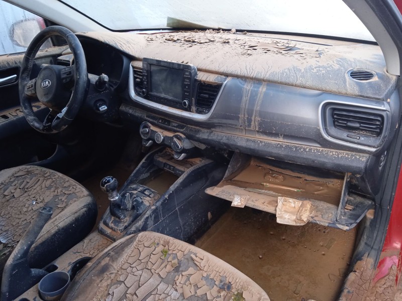 kia stonic (yb) del año 2018