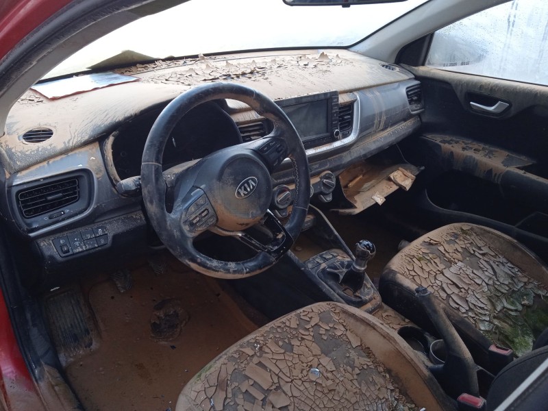 kia stonic (yb) del año 2018