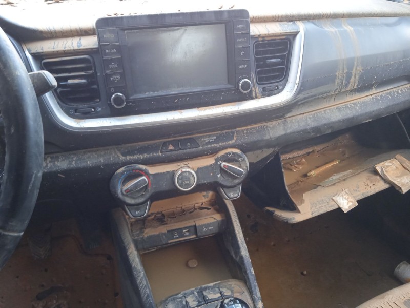 kia stonic (yb) del año 2018