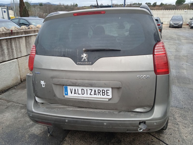peugeot 5008 (0u_, 0e_) del año 2014