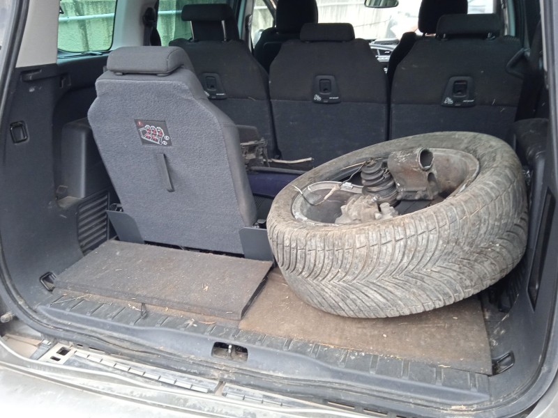 peugeot 5008 (0u_, 0e_) del año 2014