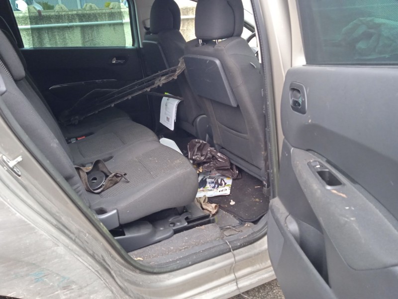 peugeot 5008 (0u_, 0e_) del año 2014