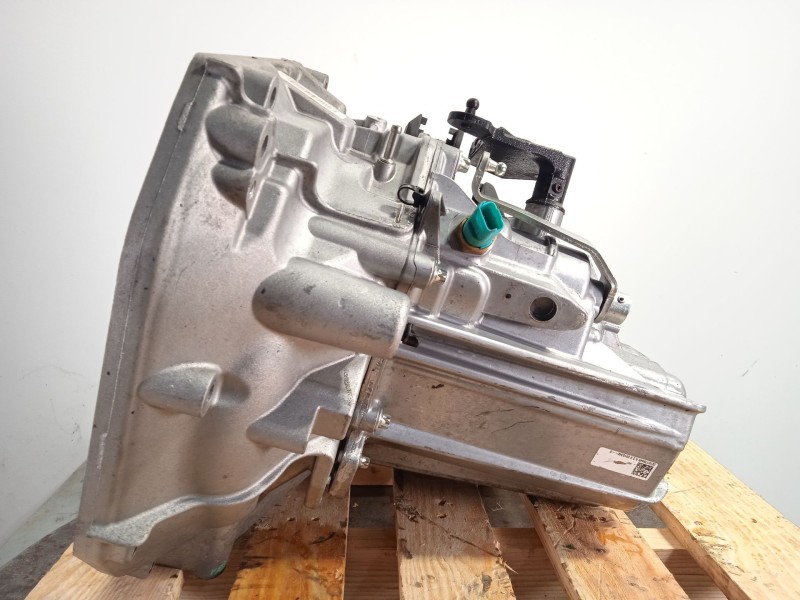 Recambio de caja cambios para dacia sandero iii 1.0 tce 90 referencia OEM IAM JT4004 320107520R 