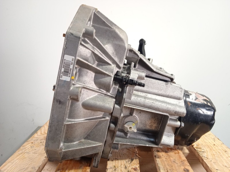 Recambio de caja cambios para dacia sandero iii 1.0 tce 110 referencia OEM IAM JR5088 320106170R 