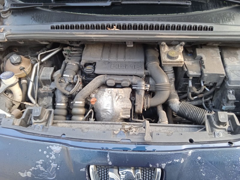 peugeot 5008 (0u_, 0e_) del año 2010