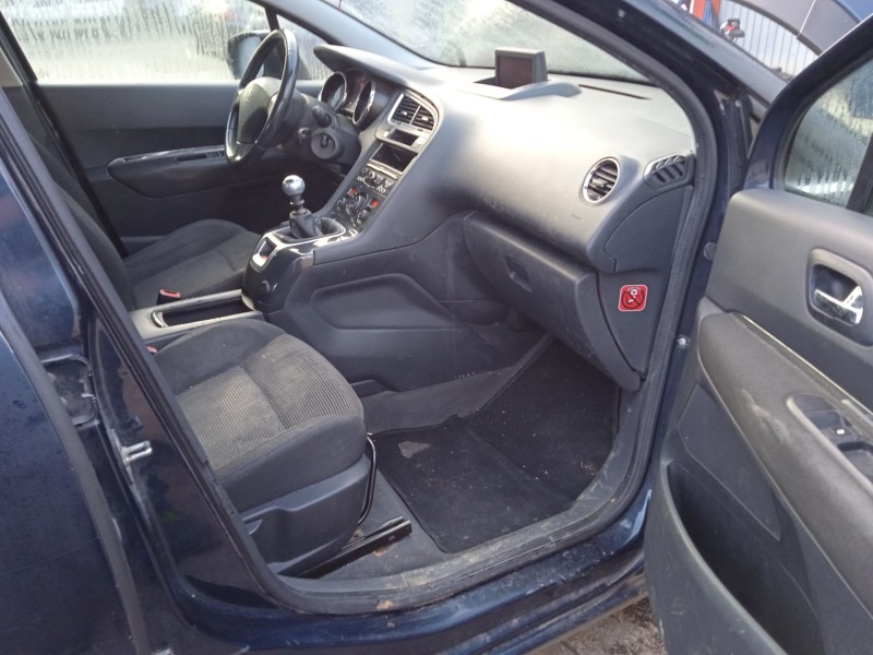 peugeot 5008 (0u_, 0e_) del año 2010