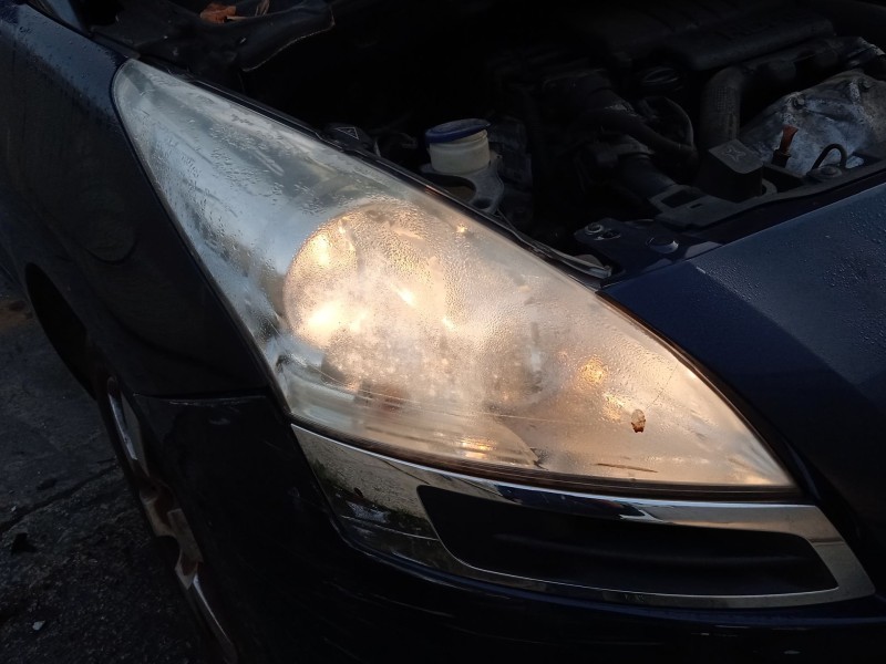 peugeot 5008 (0u_, 0e_) del año 2010