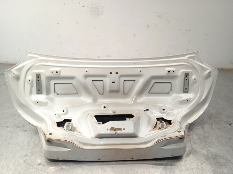 Recambio de tapa maletero para peugeot 508 i (8d_) 2.0 hdi referencia OEM IAM 8606A8 9808850580 