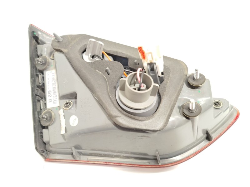 Recambio de piloto trasero derecho interior para hyundai i30 (gd) 1.4 referencia OEM IAM 92404A5010  