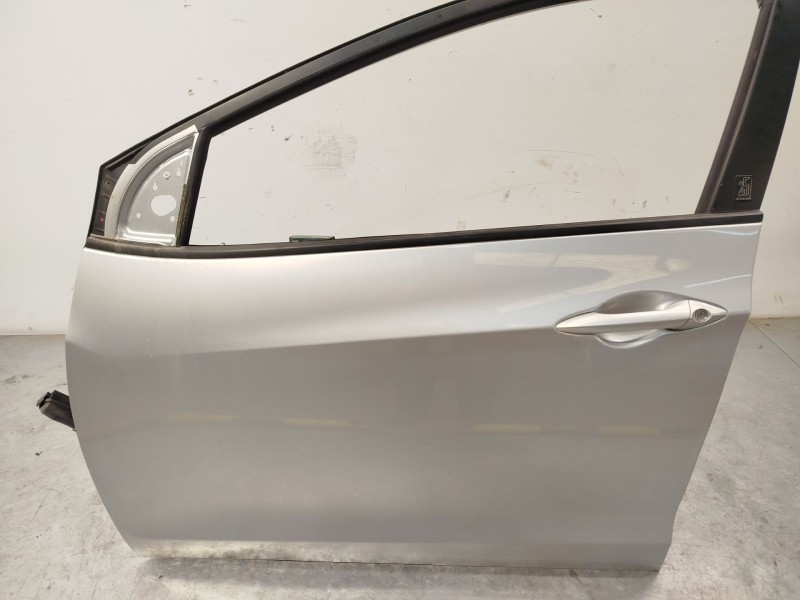 Recambio de puerta delantera izquierda para hyundai i30 (gd) 1.4 referencia OEM IAM 76004A6000  