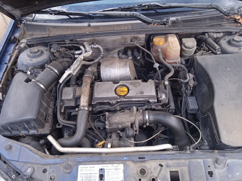 opel vectra c (z02) del año 2003