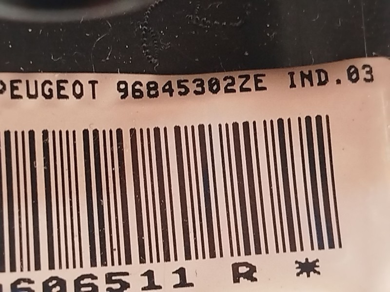 Recambio de airbag delantero izquierdo para peugeot 5008 (0u_, 0e_) 1.6 hdi referencia OEM IAM 96845302ZE 4112PF 