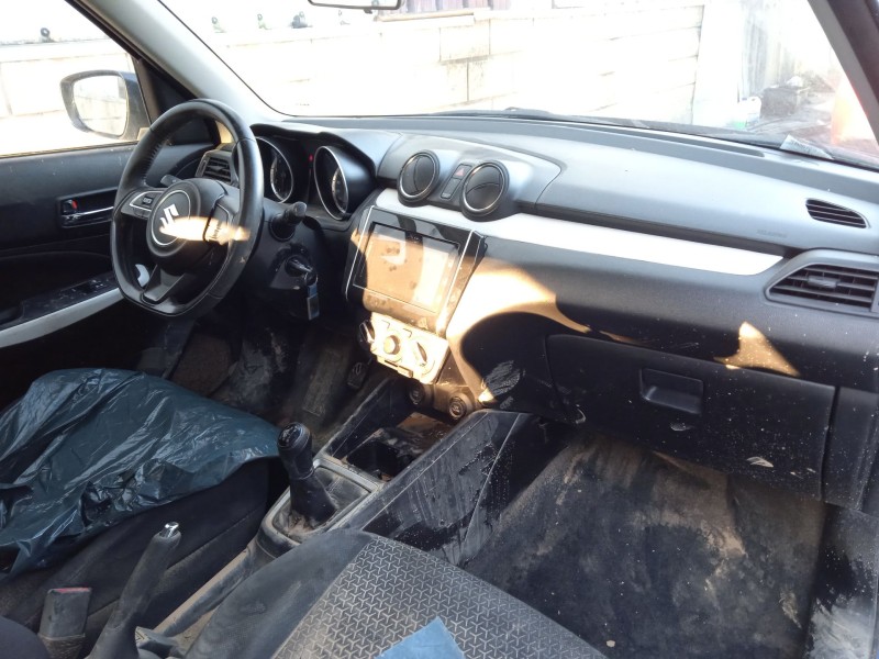 suzuki swift v (az) del año 2017