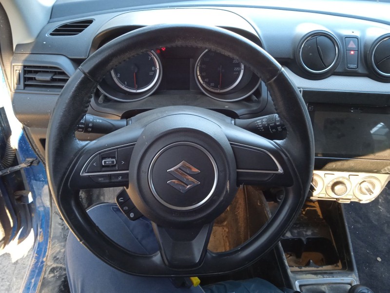 suzuki swift v (az) del año 2017