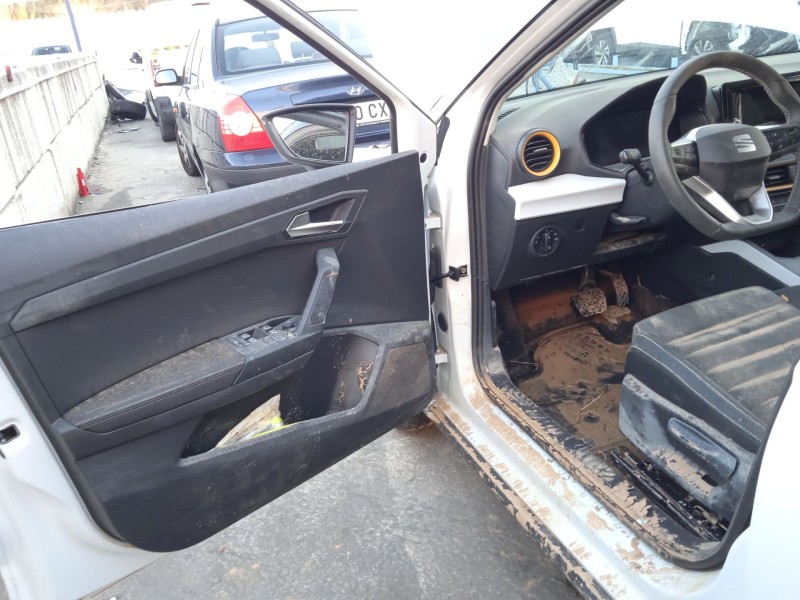 seat arona (kj7, kjp) del año 2024