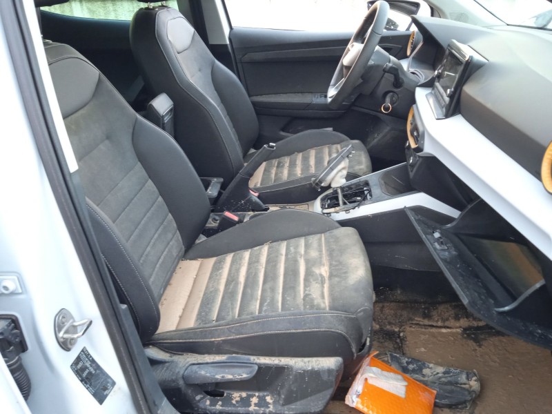 seat arona (kj7, kjp) del año 2024