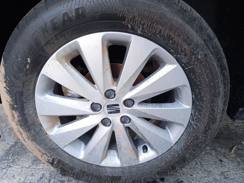 seat arona (kj7, kjp) del año 2024