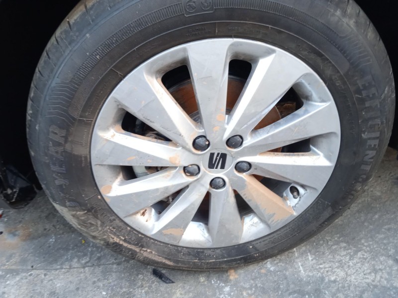 seat arona (kj7, kjp) del año 2024