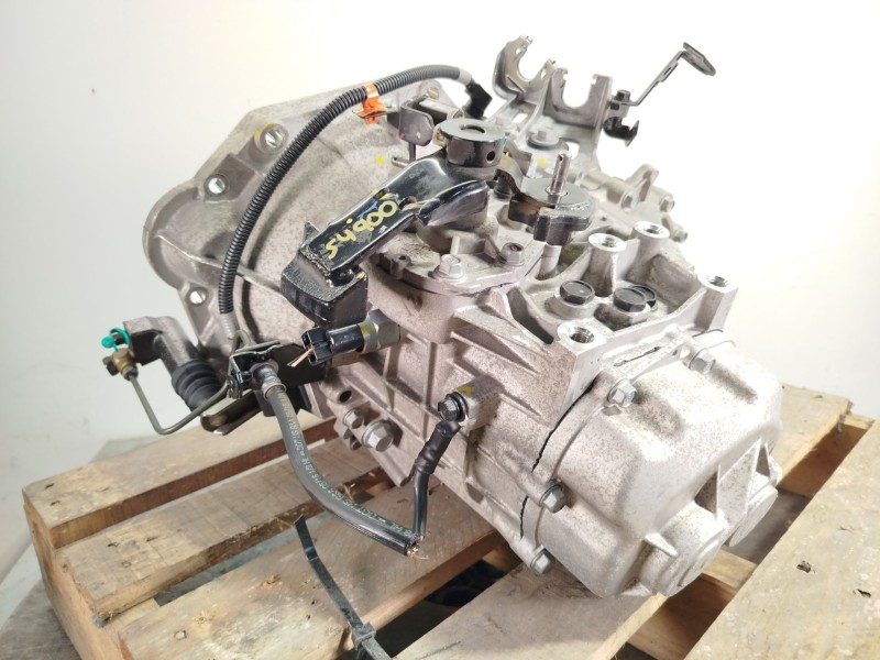 Recambio de caja cambios para hyundai i30 (gd) 1.4 referencia OEM IAM 4300026677  