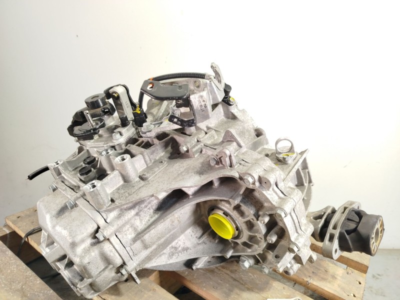 Recambio de caja cambios para hyundai i30 (gd) 1.4 referencia OEM IAM 4300026677  