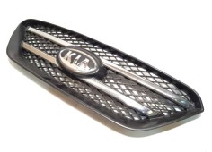 Recambio de rejilla delantera para kia carens (un) 2.0 crdi referencia OEM IAM 8638010000  863801D000 2
