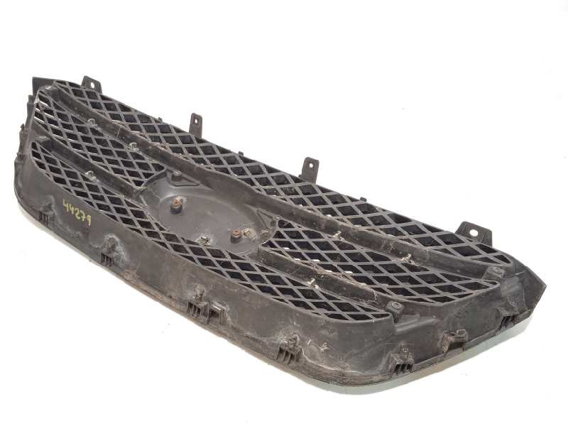 Recambio de rejilla delantera para kia carens (un) 2.0 crdi referencia OEM IAM 8638010000  863801D000