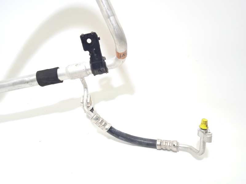 Recambio de tubos aire acondicionado para kia xceed 1.0 tgdi cat referencia OEM IAM 97775G4450  