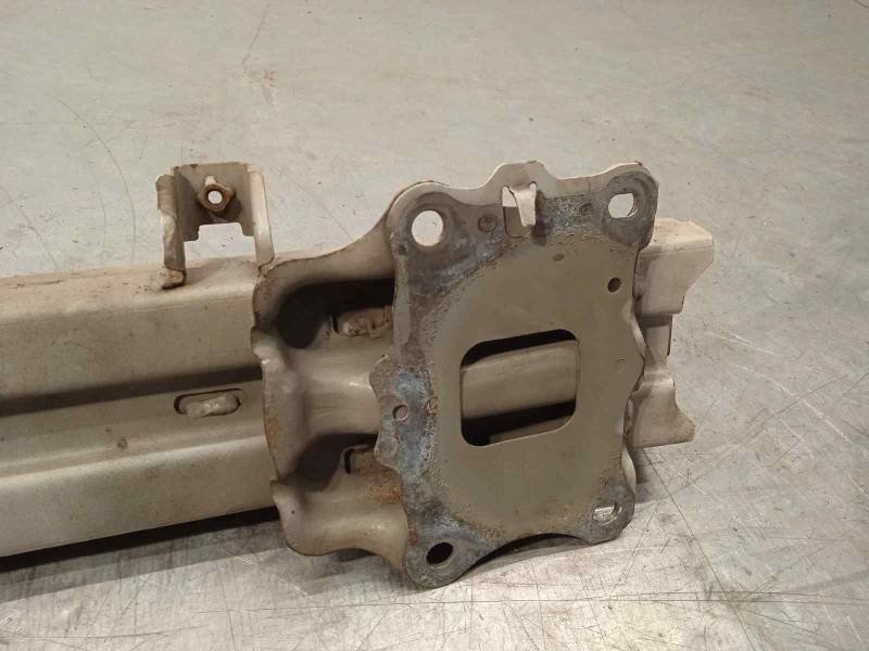 Recambio de refuerzo paragolpes delantero para subaru forester s12 2.0 diesel cat referencia OEM IAM 57711SC0009P  