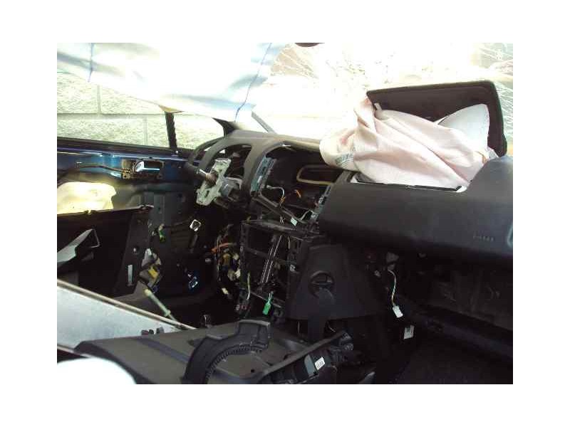 citroën c4 berlina del año 2005