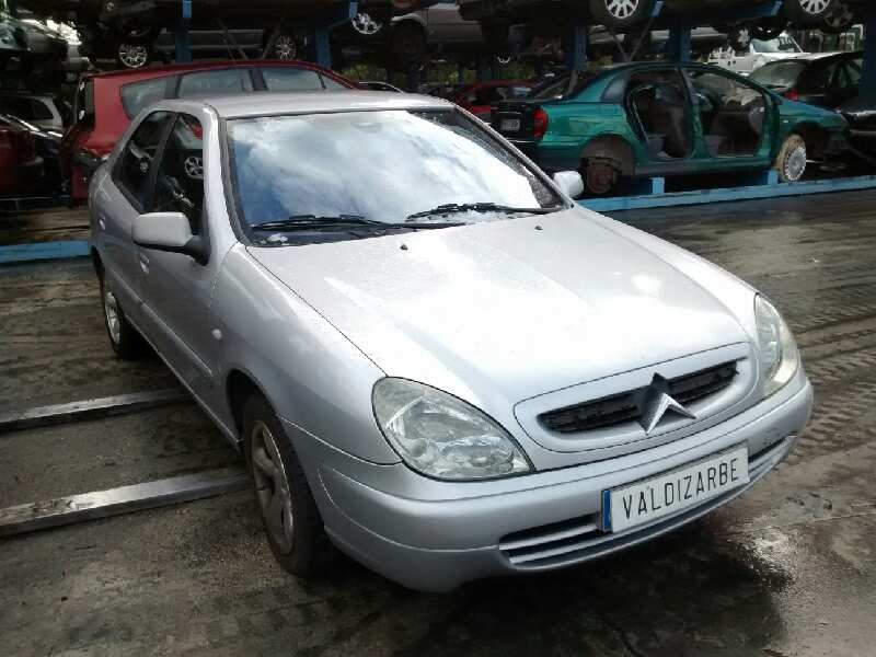 citroën xsara berlina del año 2001