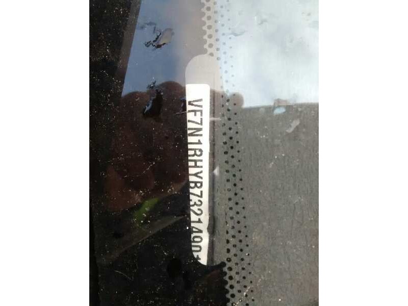 citroën xsara berlina del año 2001