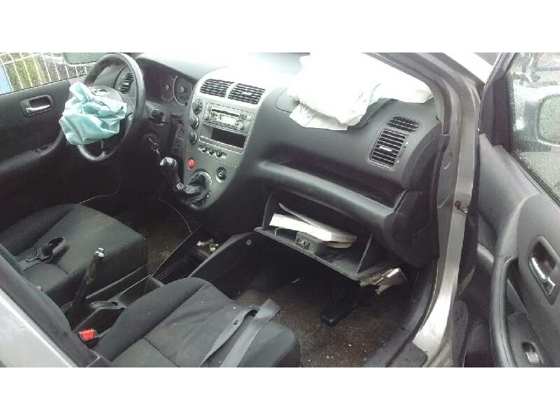 honda civic berlina 5 (eu7/8) del año 2004