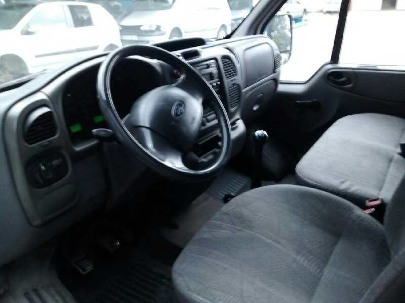 ford transit mod.2000 caja abierta del año 2003