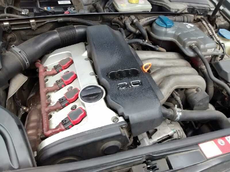 audi a4 berlina (8e) del año 2001